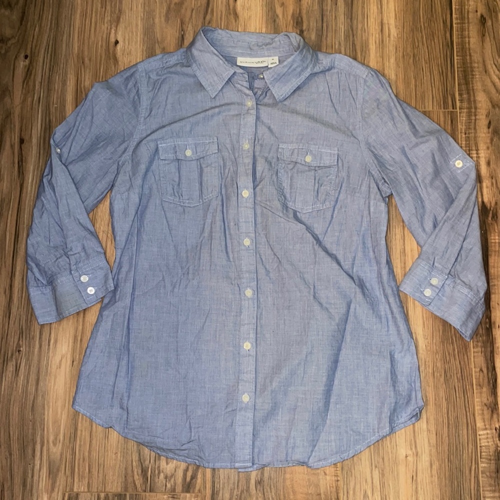 EUC - Button Down - 3/4 Sleeve